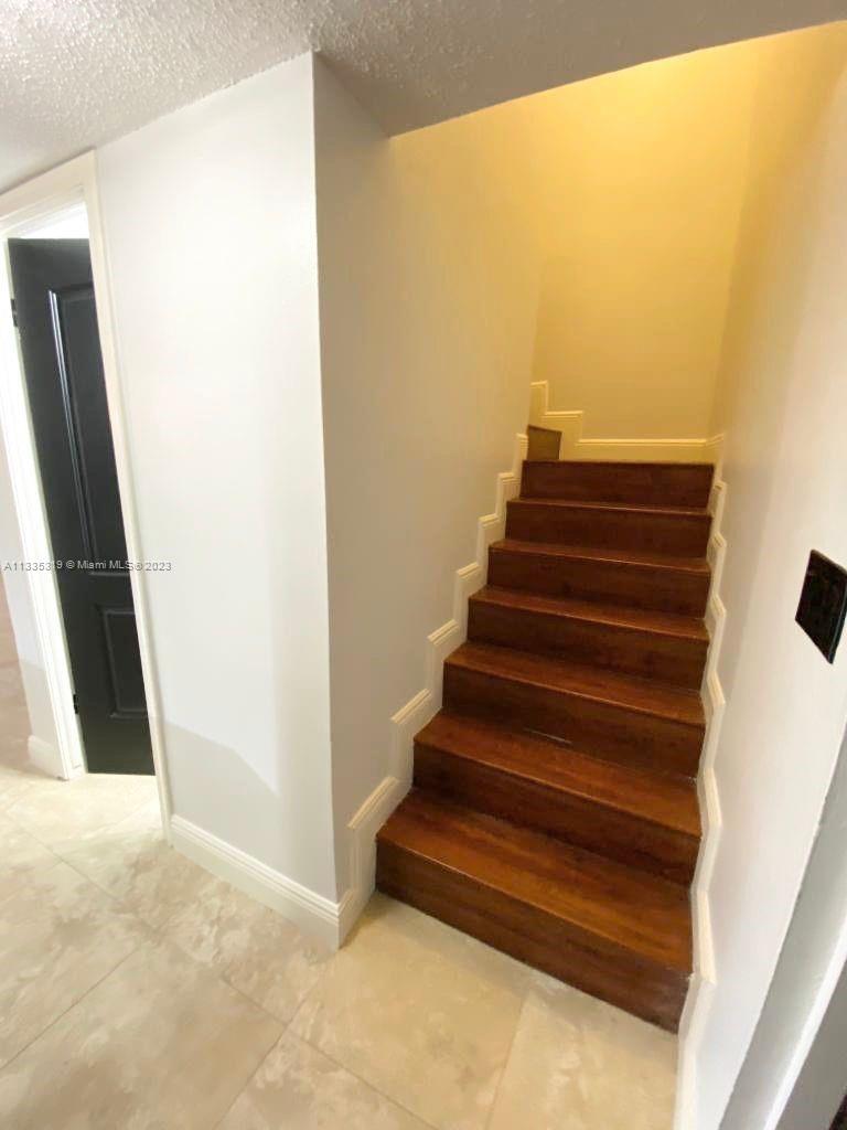 springwood condo Real Estate, Brokers, Home Values, Luxury Homes