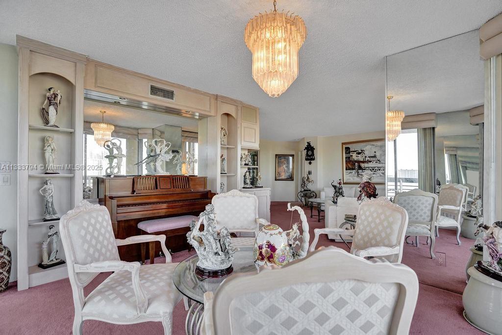 Photo 1 of Mystic Pointe Condo No Tw Apt 910 in Aventura - MLS A11333794