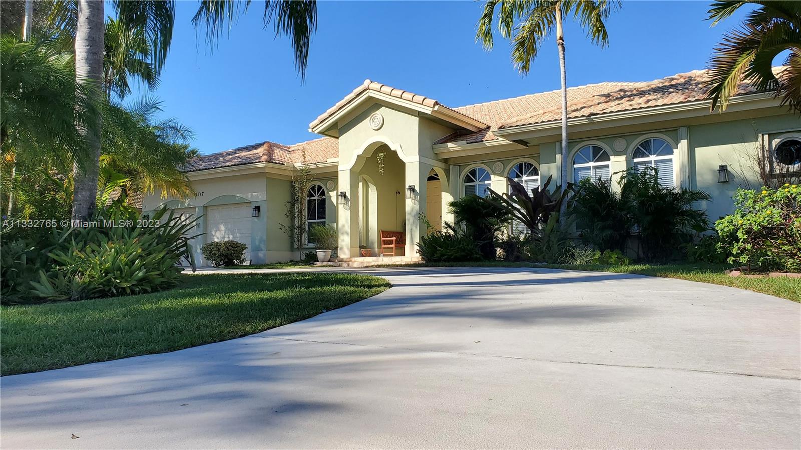 8317 SW 193rd St  For Sale A11332765, FL