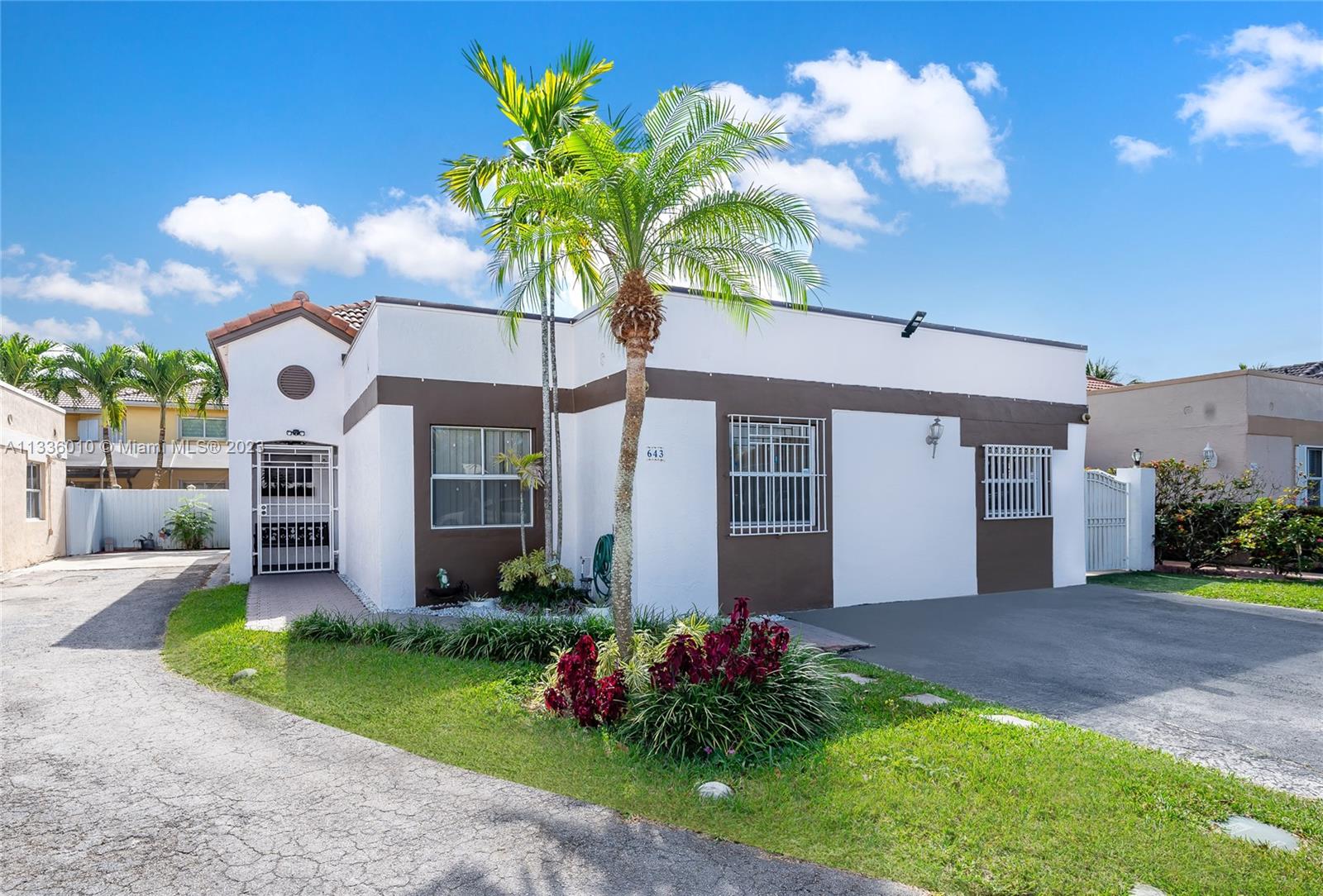 643 NW 122nd Pl, Miami, FL 33182