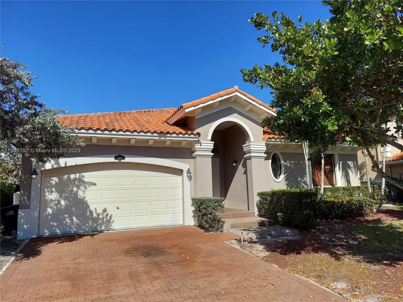 7455 SW 188th Ln  For Sale A11336157, FL