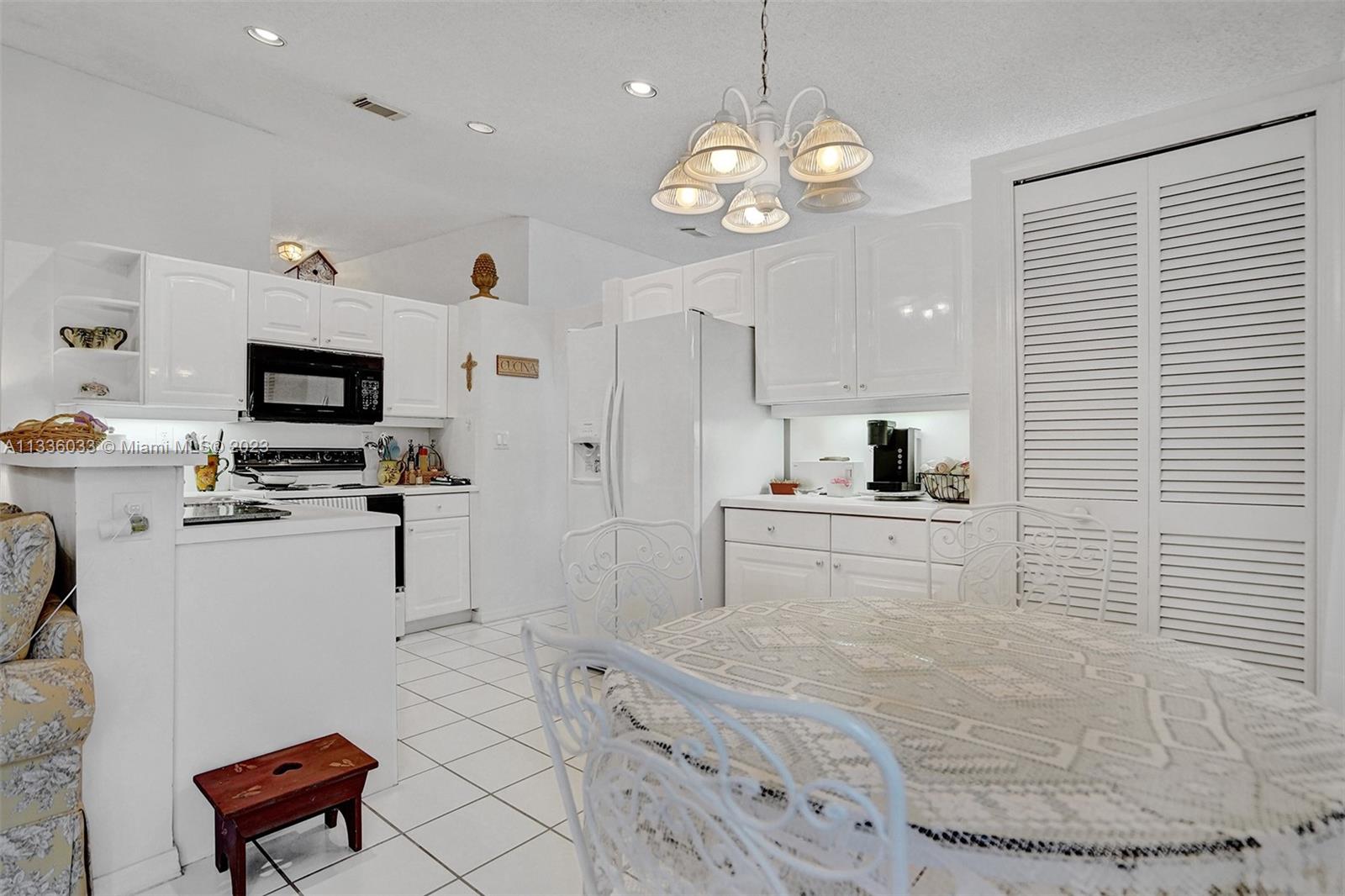 Listing Photo 17