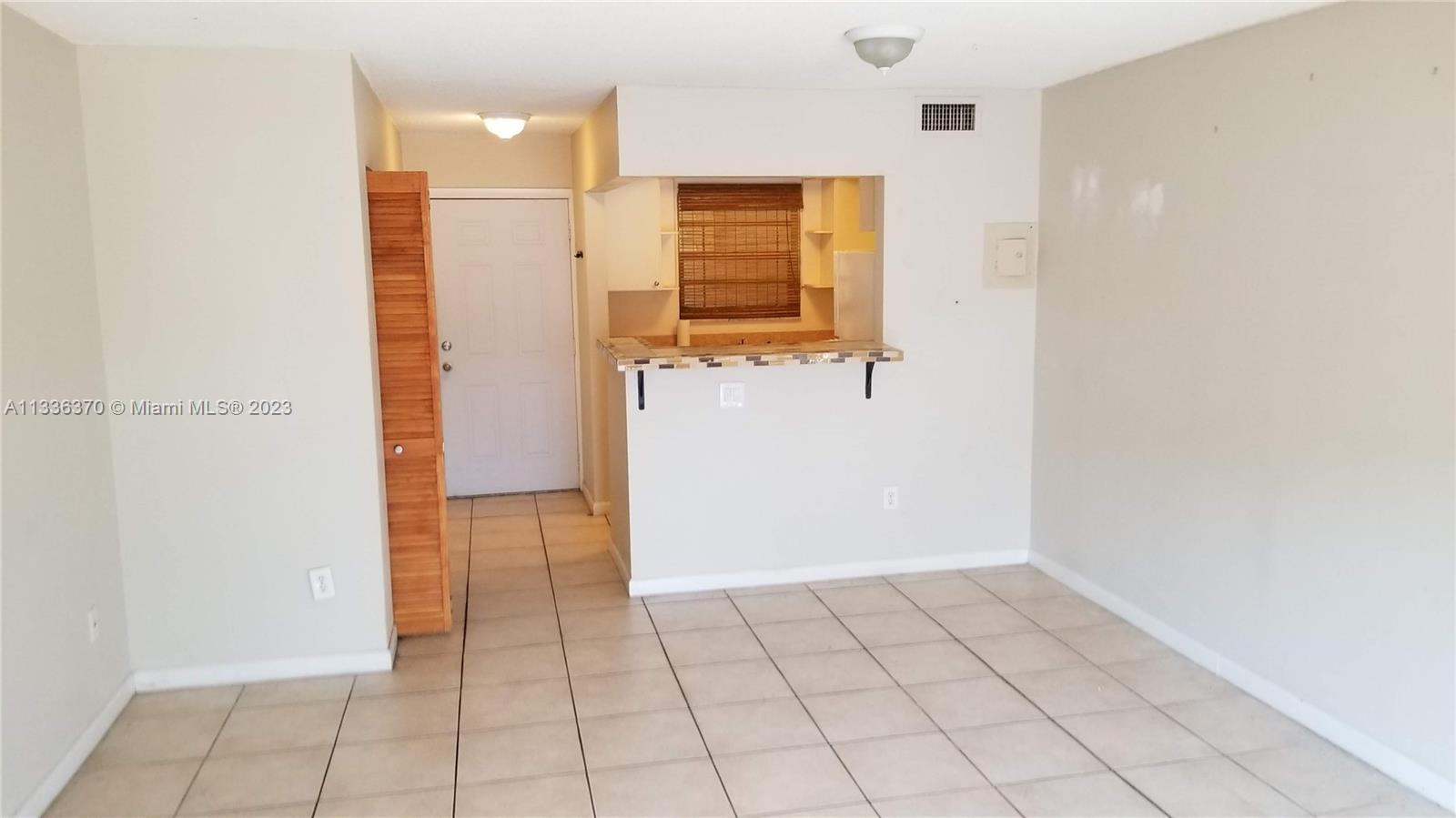 FRESHLY PAINTED, BEAUTIFUL LOFT, ONE BEDROOM APARTMENT, TILE FLOORS CLEAN, WITH BALCONY GATED COMMUNITY, MUST HAVE GOOD CREDIT.-