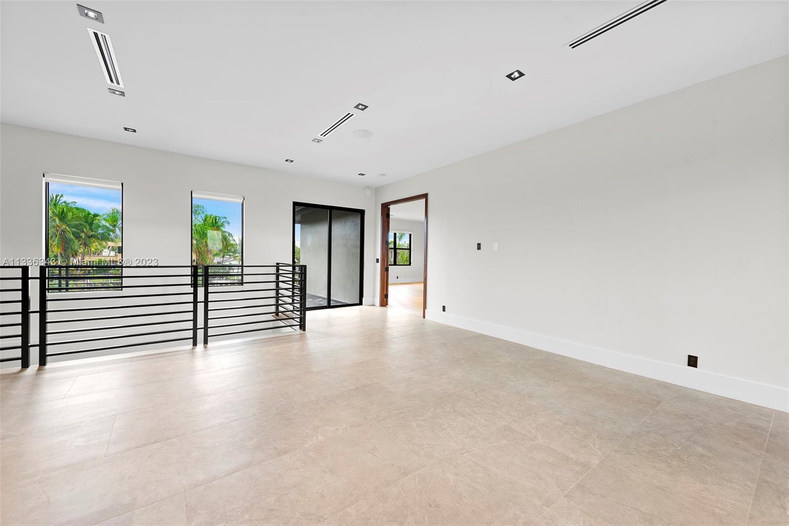 2ND FLOOR FAMILY ROOM AND WET BAR