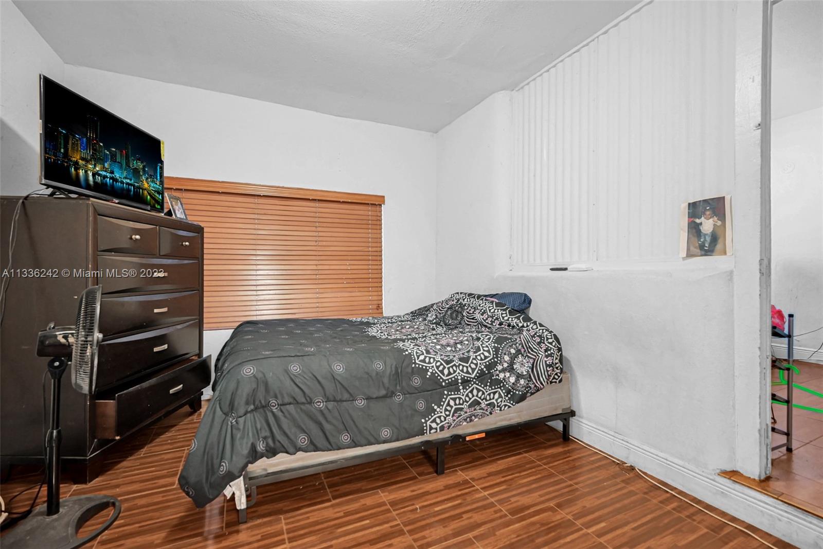 Listing Photo 16