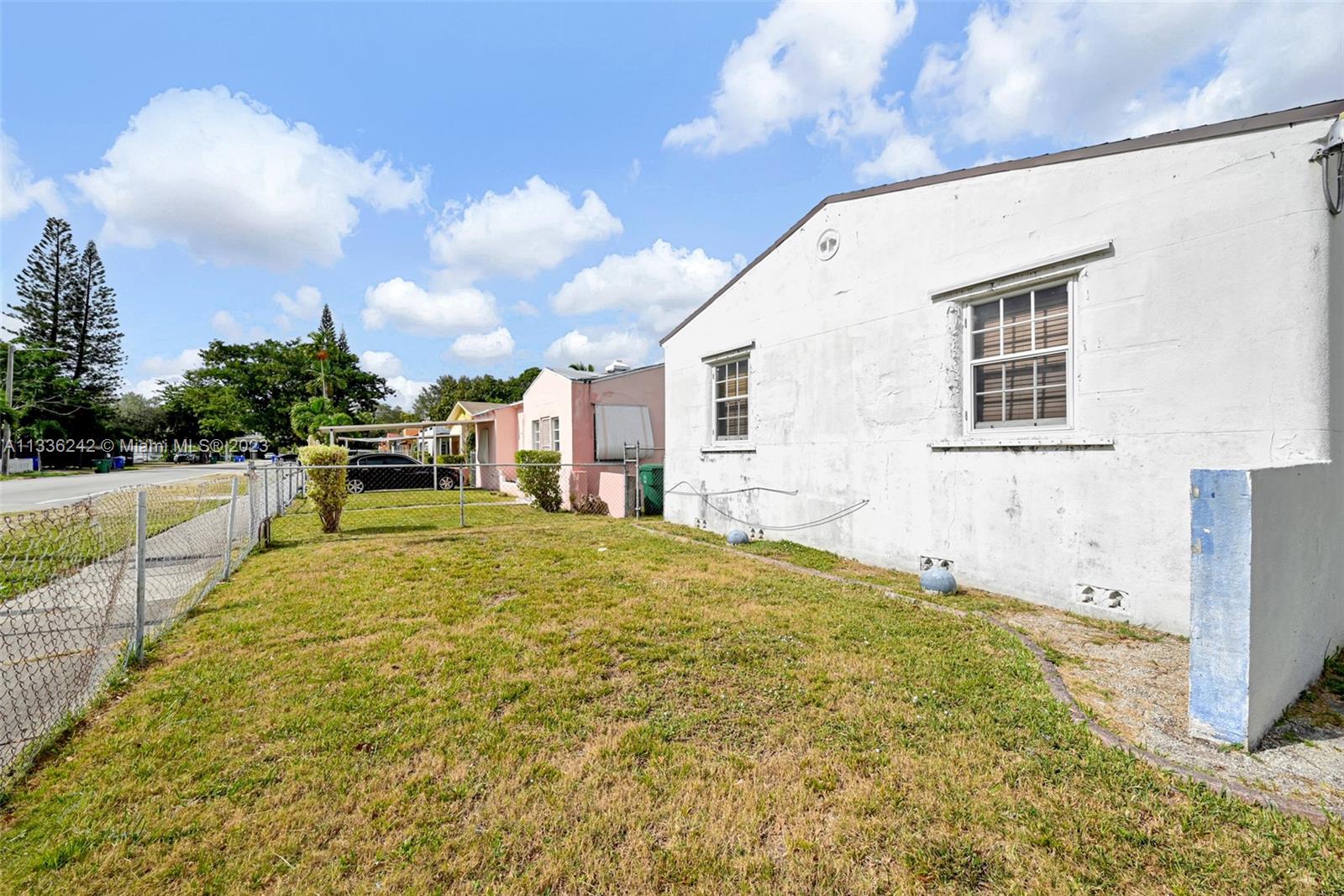 Listing Photo 22