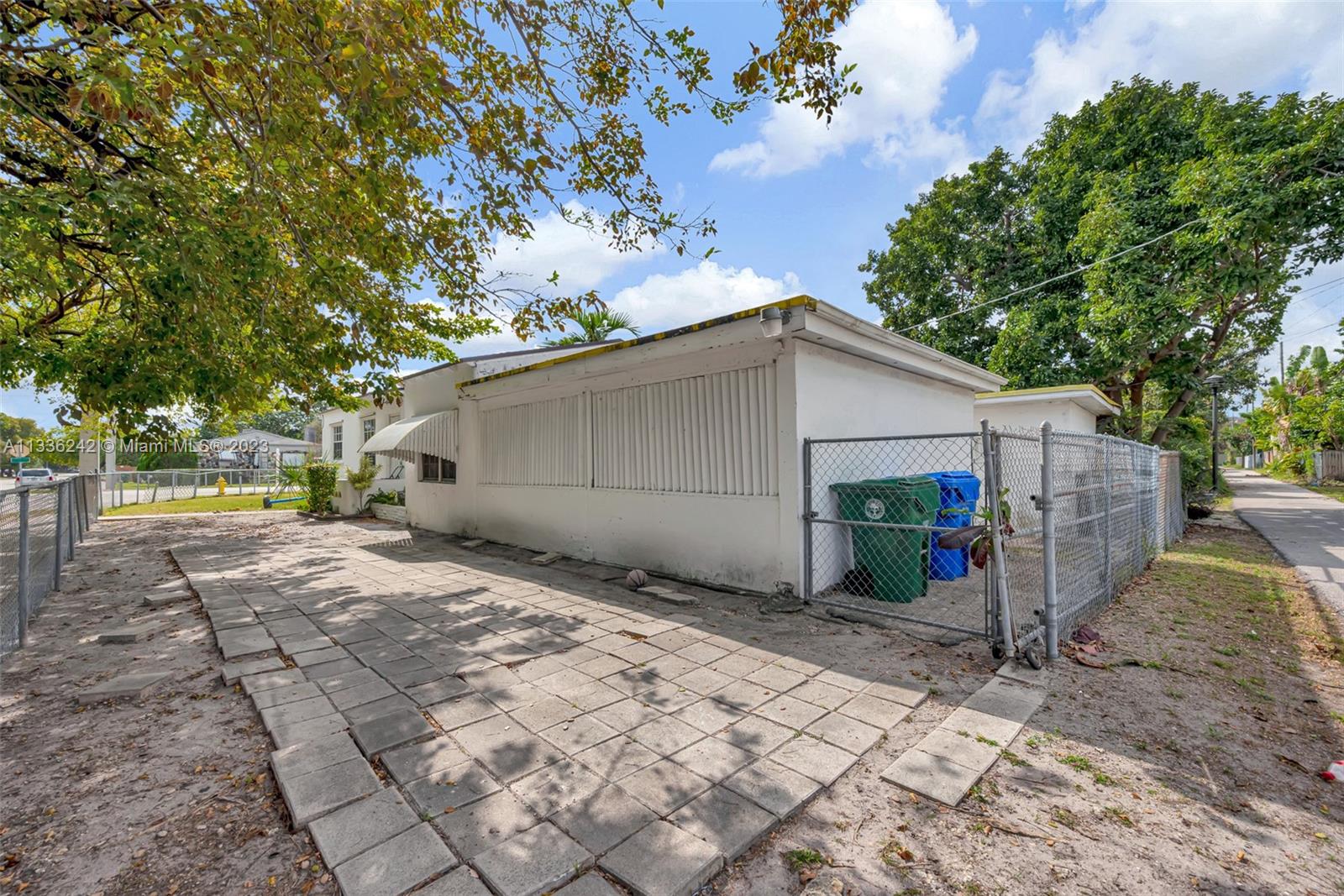 Listing Photo 29