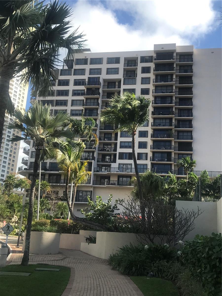 Brickell Key ll