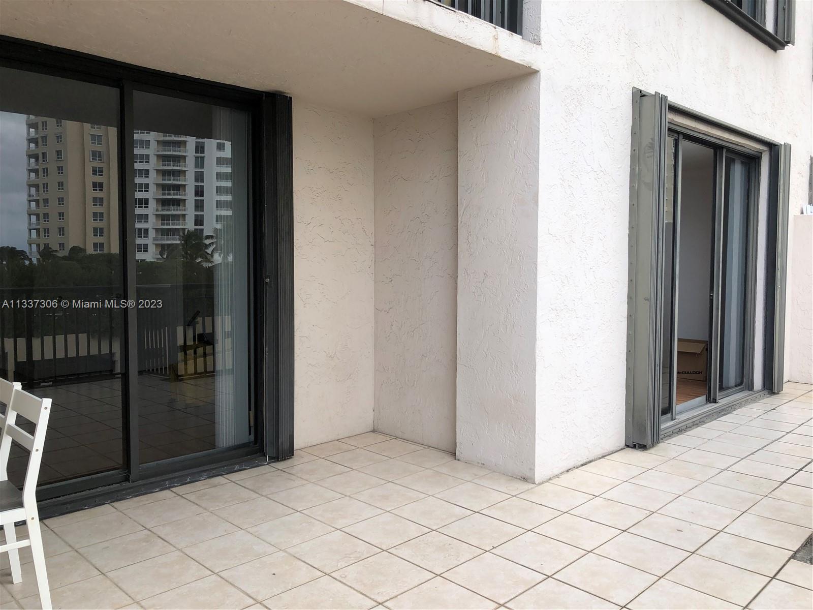 Spacious Open Terrace