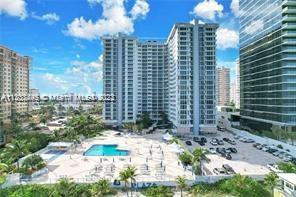 FULL SUNNY DIRECT OCEANFRONT POOLDECK AND RESORT STYLE POOL