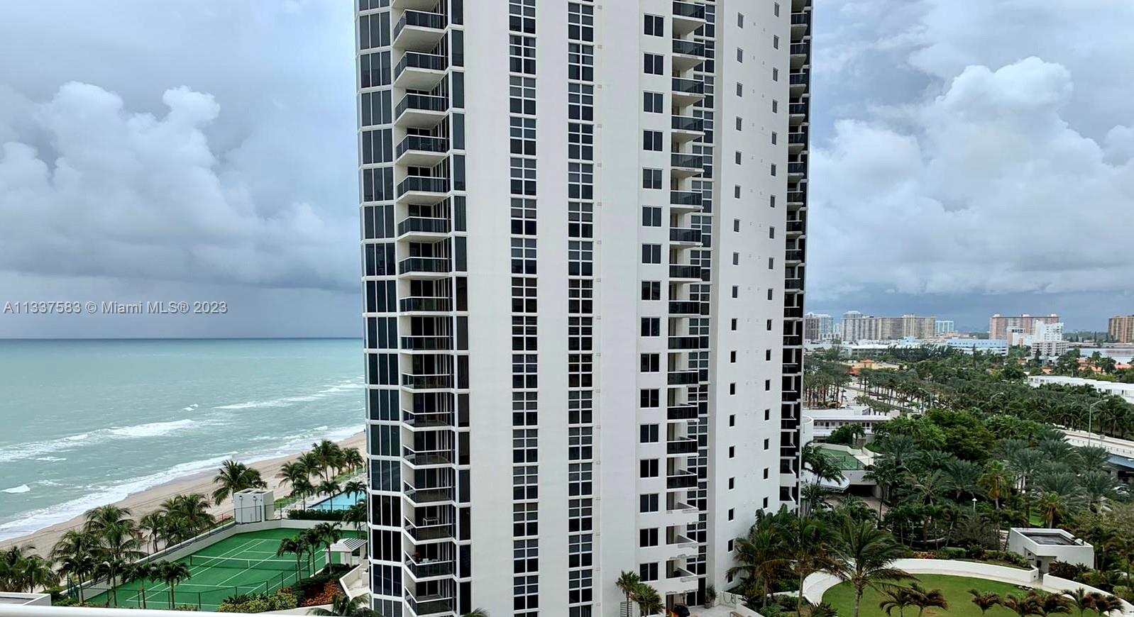 Intracoastal and Ocean view
