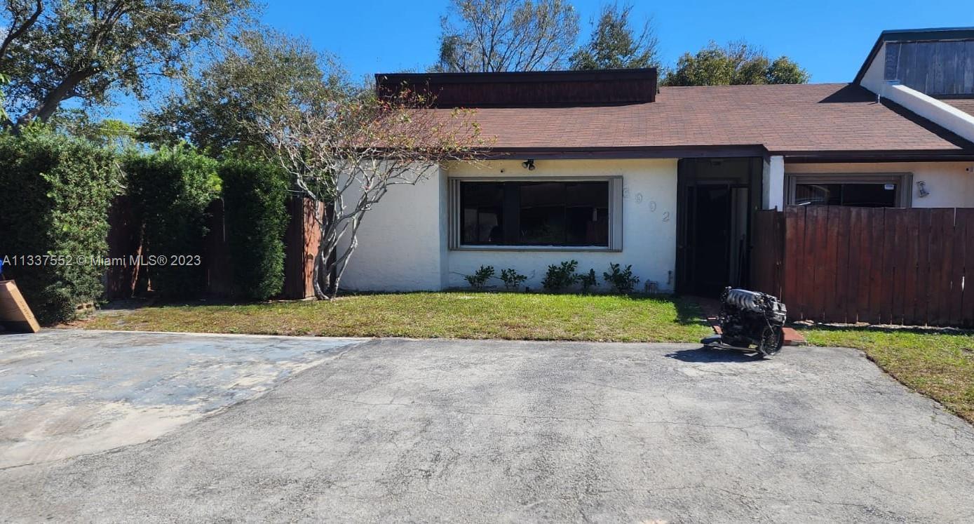 6992 NW 29th Way  For Sale A11337552, FL