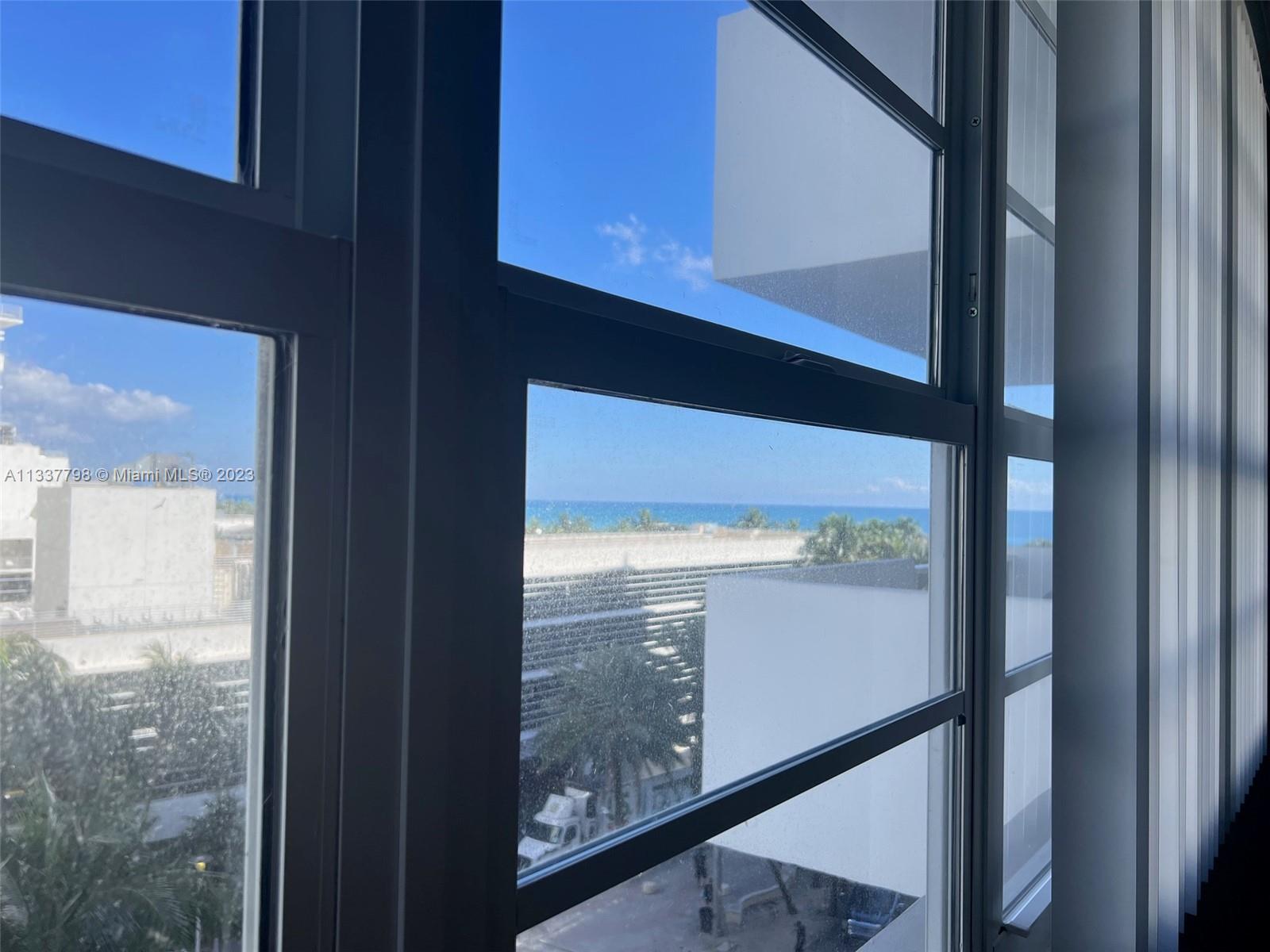 100  Lincoln Rd #631 For Sale A11337798, FL