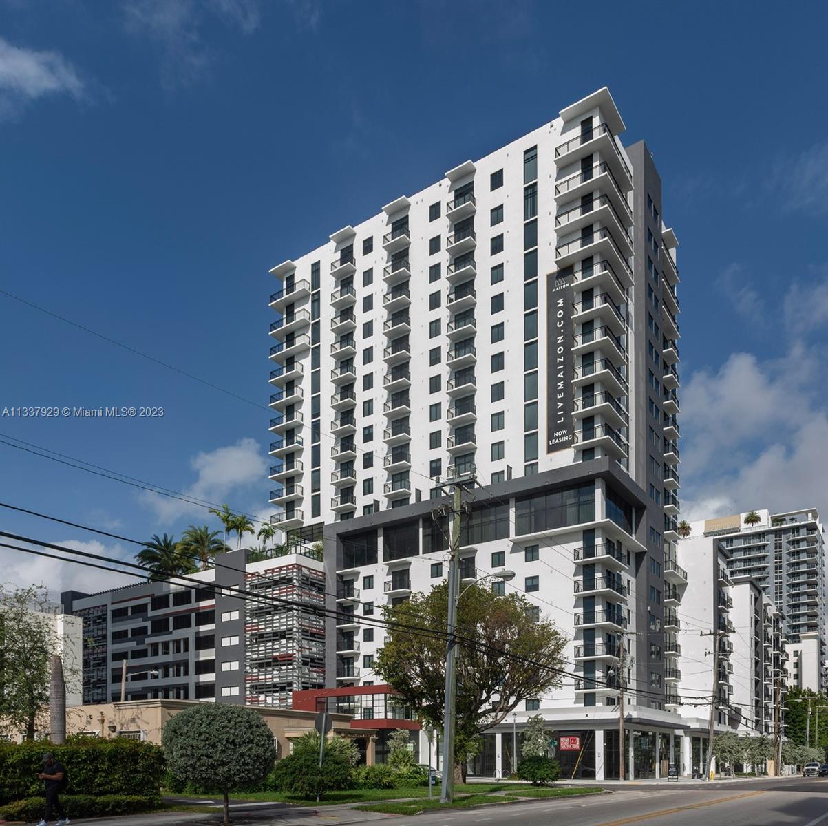 Our Downtown Miami apartments are perfectly situated in the upscale Brickell neighborhood where everything you need for a luxury lifestyle is at your fingertips. With a walk score of 84, residents of Maizon Brickell can explore local restaurants, boutiques, and chic rooftop bars on foot. Maizon Brickell features an 8th floor dedicated to amazing community amenities, including a resident lounge, e-kitchen, pool and sundeck with stunning views of the cityscape and Biscayne Bay. We offer a variety of floor plans, including studio, one bedroom, and two-bedroom homes, and penthouse options are also available. Each of our luxury apartments feature European-style kitchens with quartz countertops, stainless steel appliances, private balconies, NEST thermostats, and electronic unit entries.
