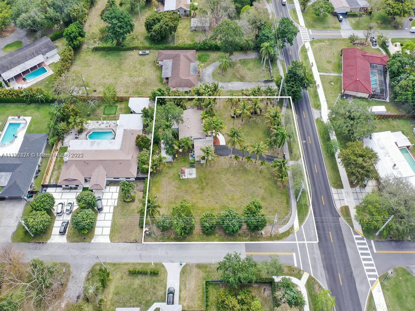 8285 SW 136TH St  For Sale A11327421, FL