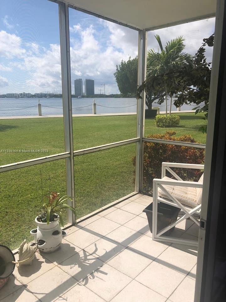 3020  Marcos Dr #S103 For Sale A11338164, FL