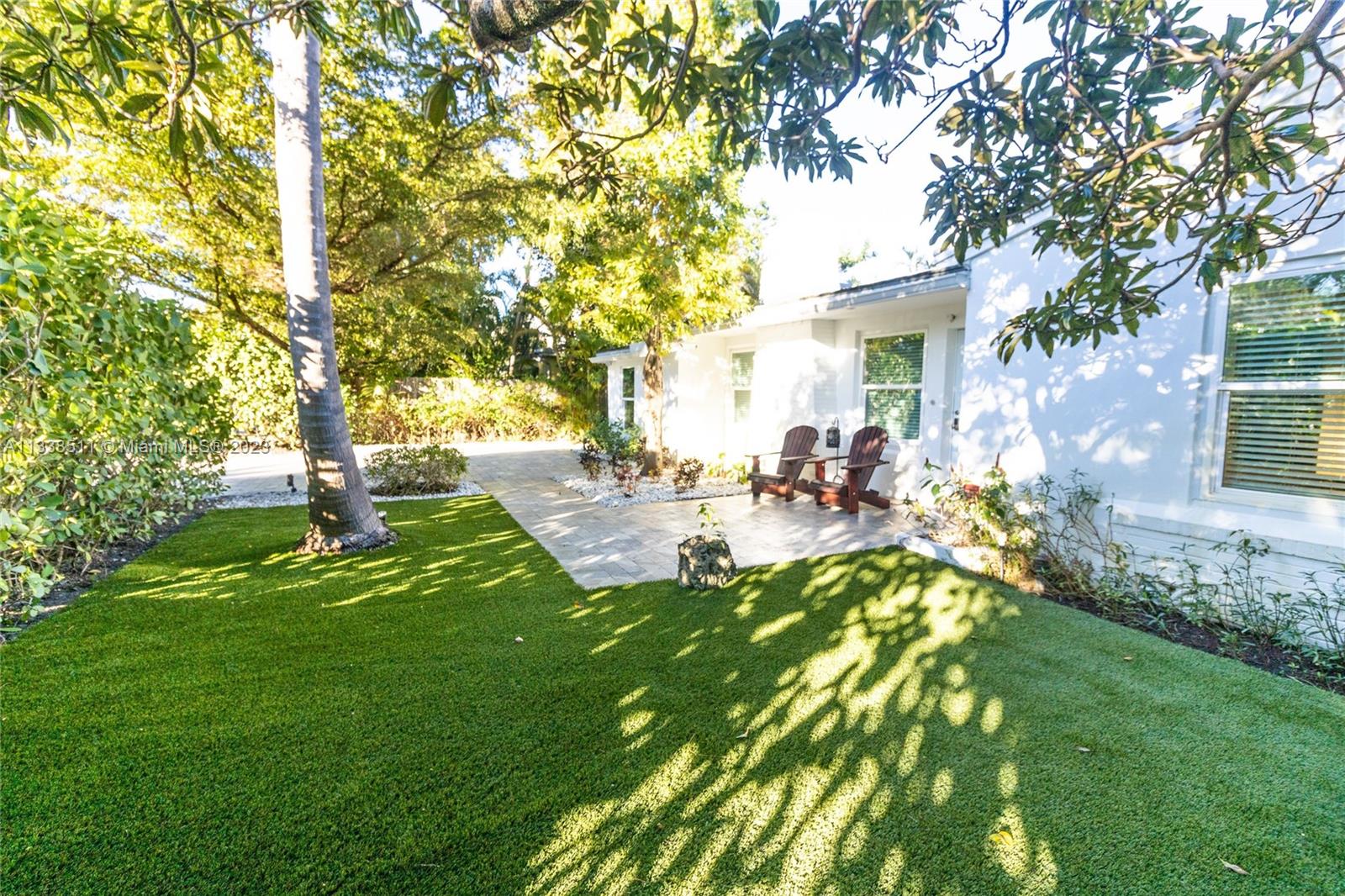 Photo 1 of 744 NE 16th Ave in Fort Lauderdale - MLS A11338511
