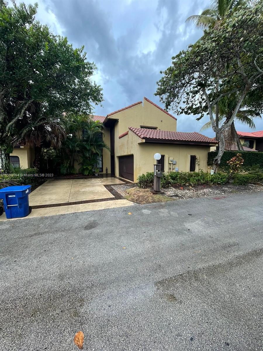 1063 NE 204th Ter  For Sale A11338594, FL