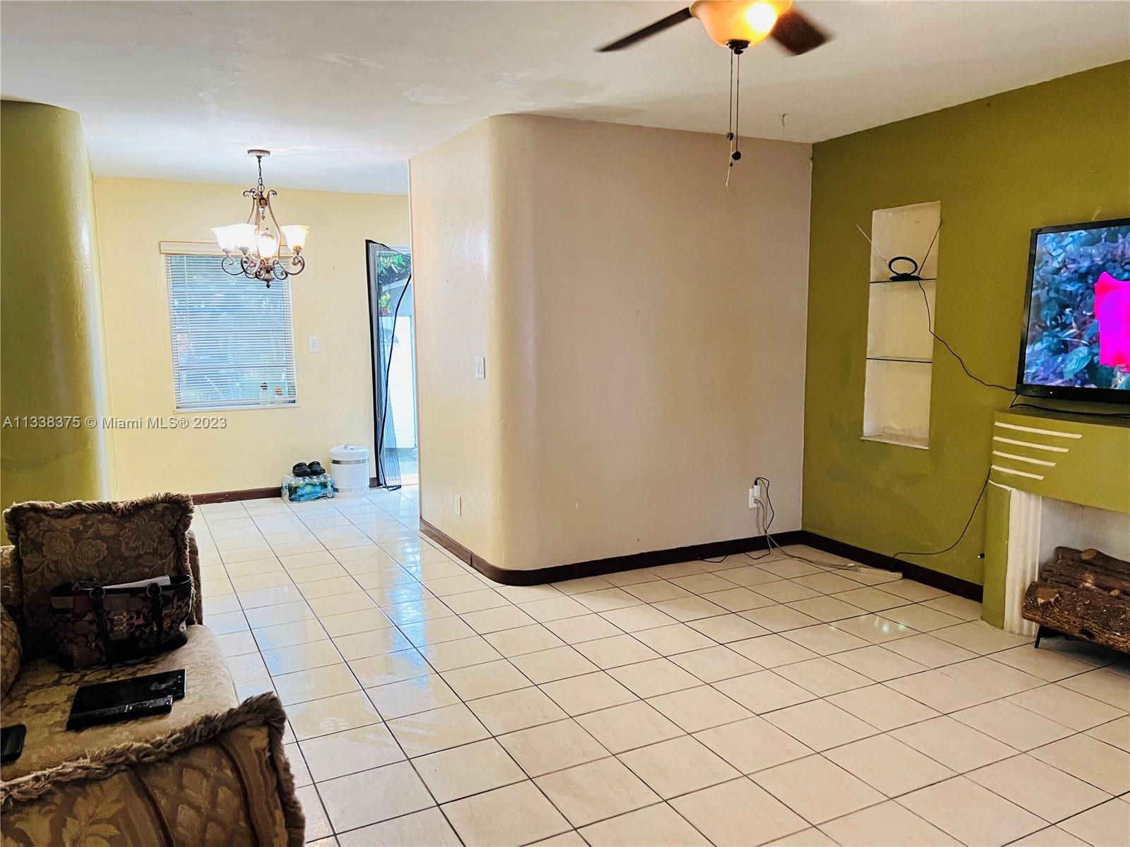 Listing Photo 19