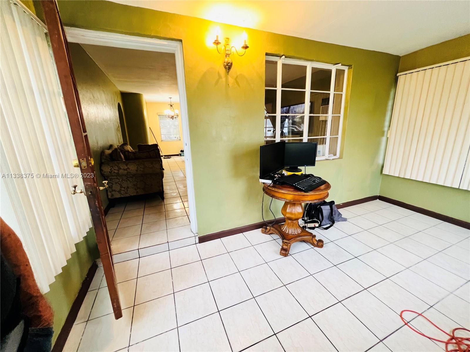 Listing Photo 23