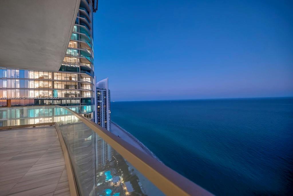 The most luxurious building in South Florida, This 4 bedroom /4.5 baths with sauna located at the 36th floor has amazing oceanfront and Intracoastal views.  the unique features and spectacular amenities make our building the best place to live, Please see our beautiful pictures!!!