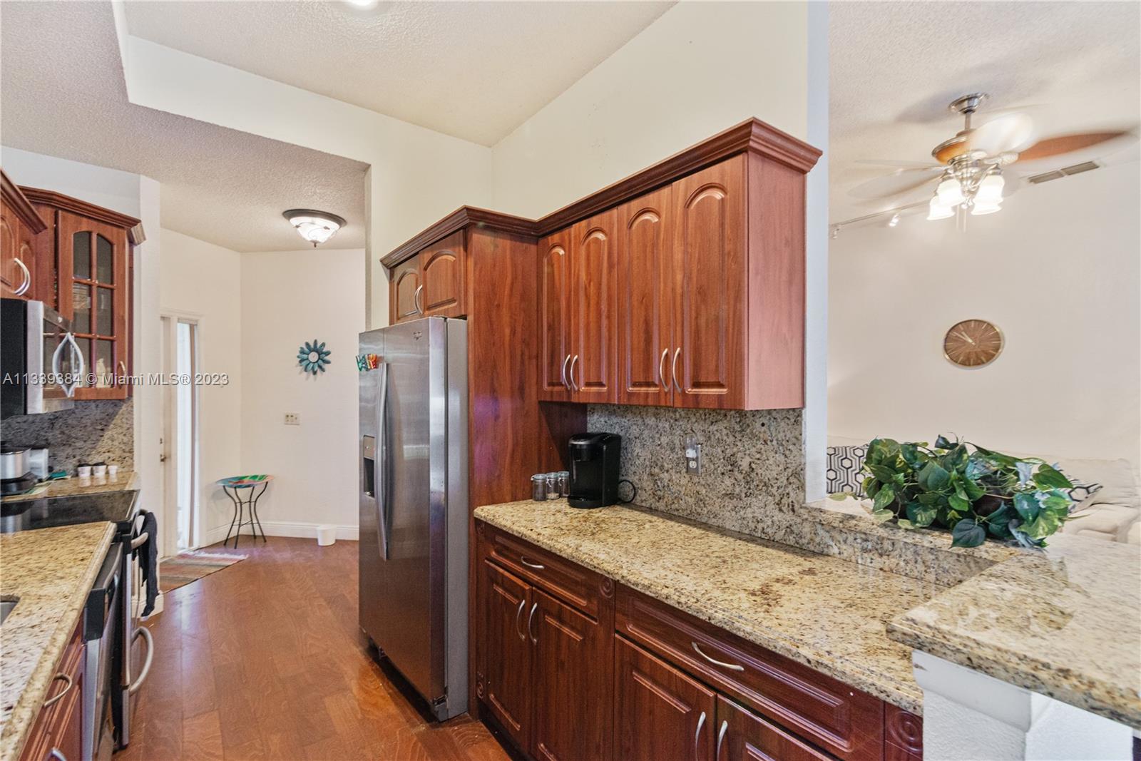 Listing Photo 17