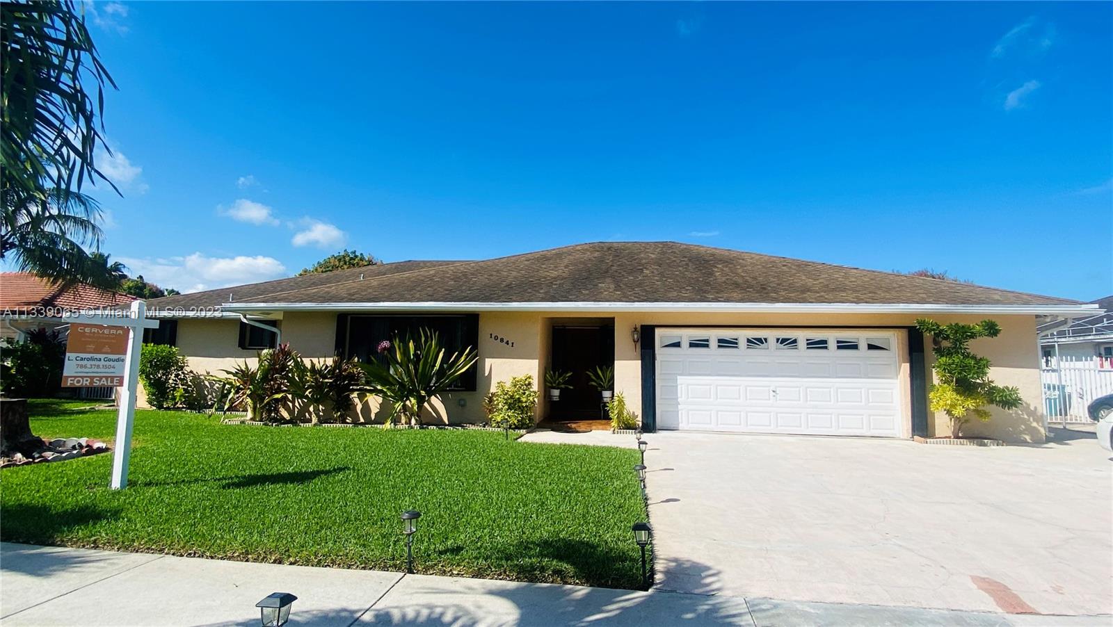 10841 SW 167th St  For Sale A11339065, FL