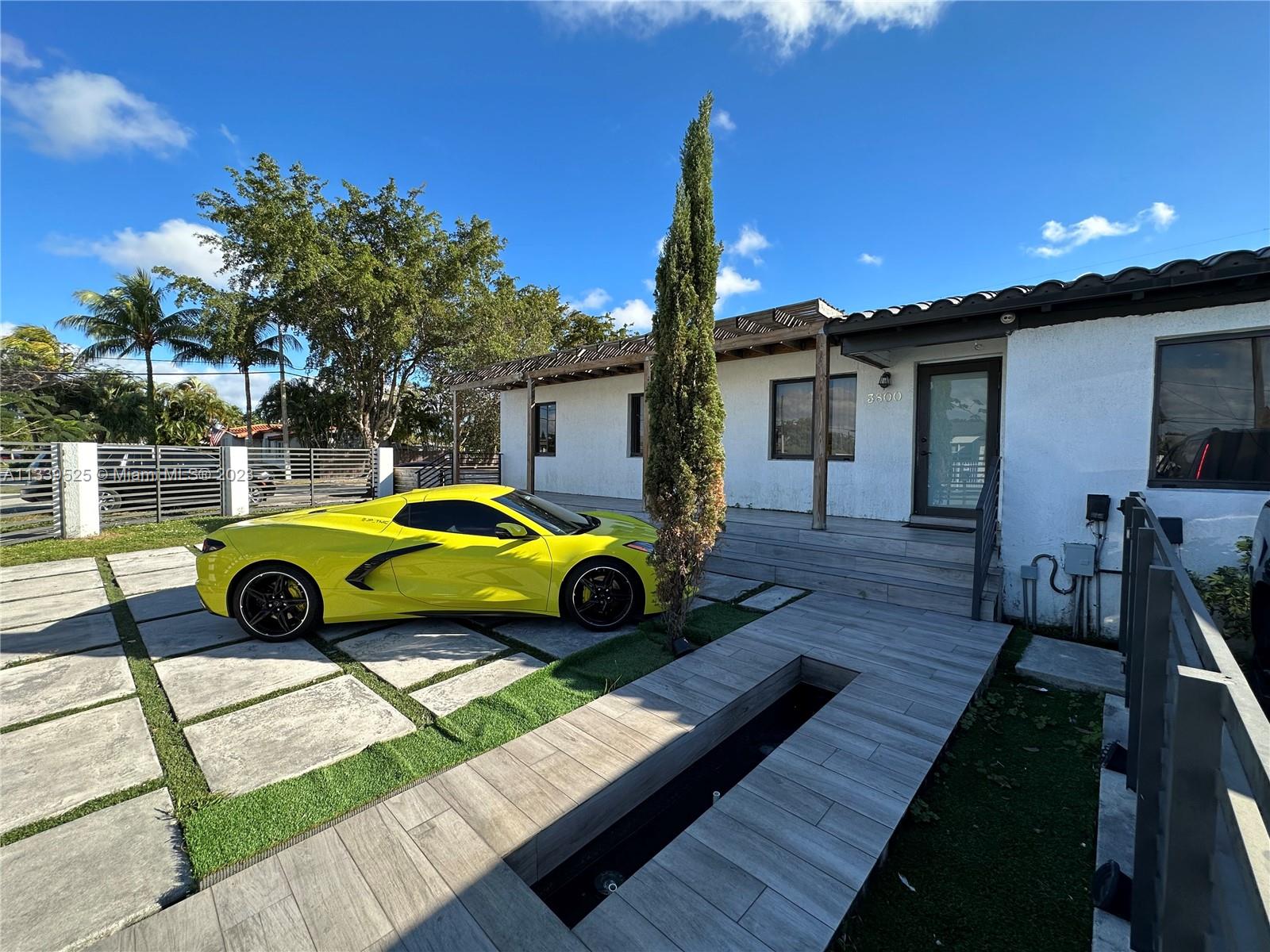3800 NW 12th St main, Miami, FL 33126