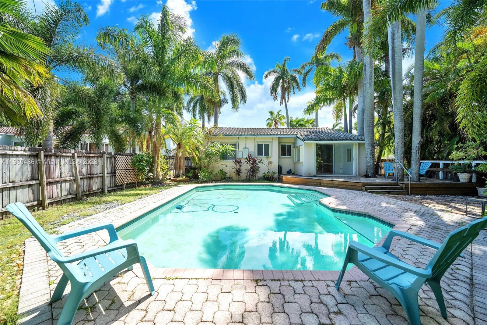 1415  Mayo St  For Sale A11339486, FL