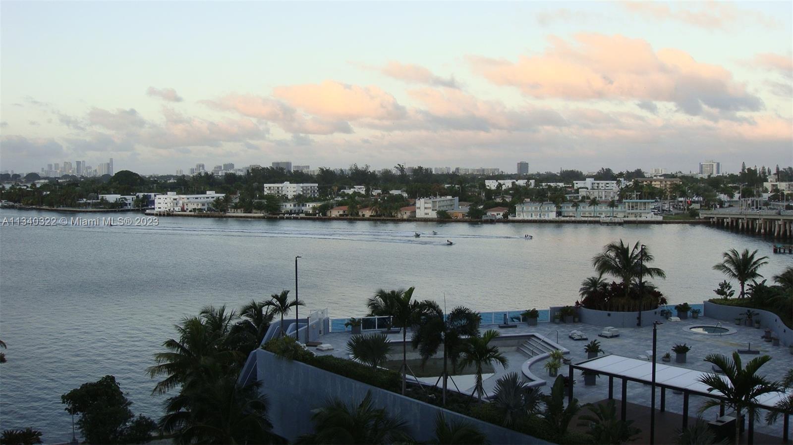 1865  79th St Cswy #8M For Sale A11340322, FL