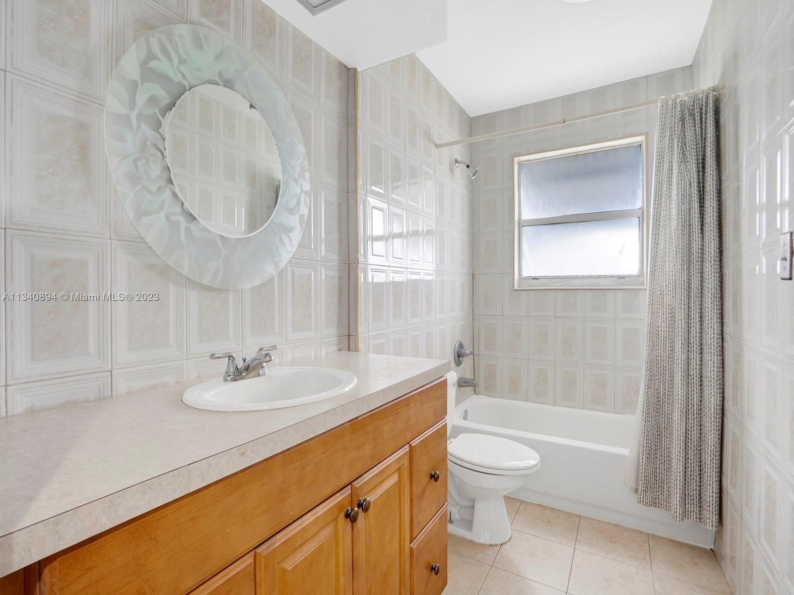 Listing Photo 16