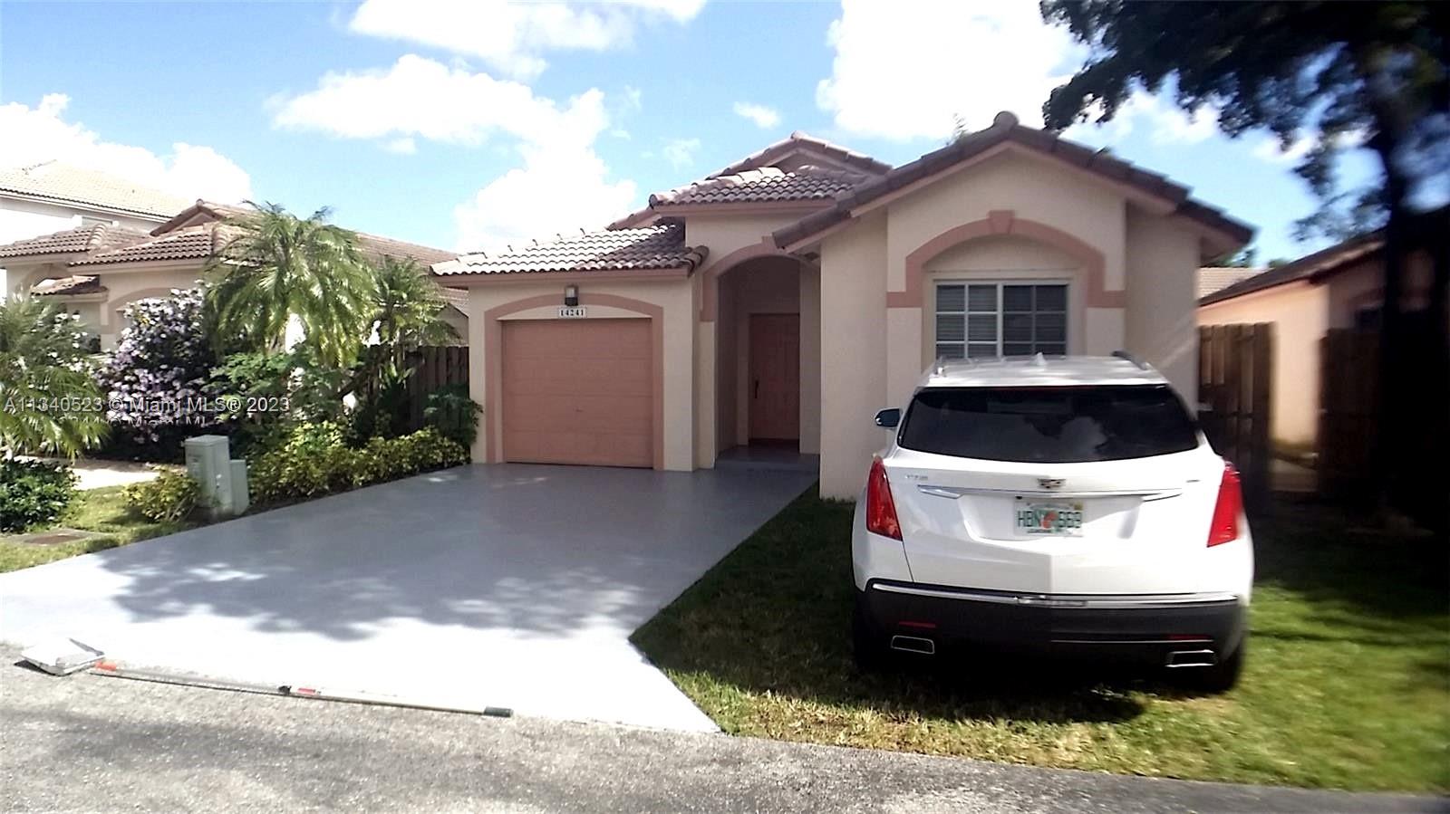 This meticulously maintained 3-bed, 2-bath home radiates coziness, with well-proportioned rooms exuding cheerfulness and brightness. The thoughtful layout offers an inviting ambiance that provides ample room for all your needs. The convenient one-car garage with a laundry area adds to the home's convenience.
Located in a gated community, you can enjoy privacy, security, peace of mind, and a sense of tranquility. The community boasts a well-maintained environment with low HOA fees, making it an affordable option.
This charming home is sure to exceed all your expectations, offering a perfect combination of comfort, affordability, and quality.
Don't forget to check out the broker's remarks for a great incentive.