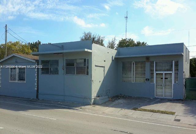 5414 Pembroke Rd, West Park, FL 33021