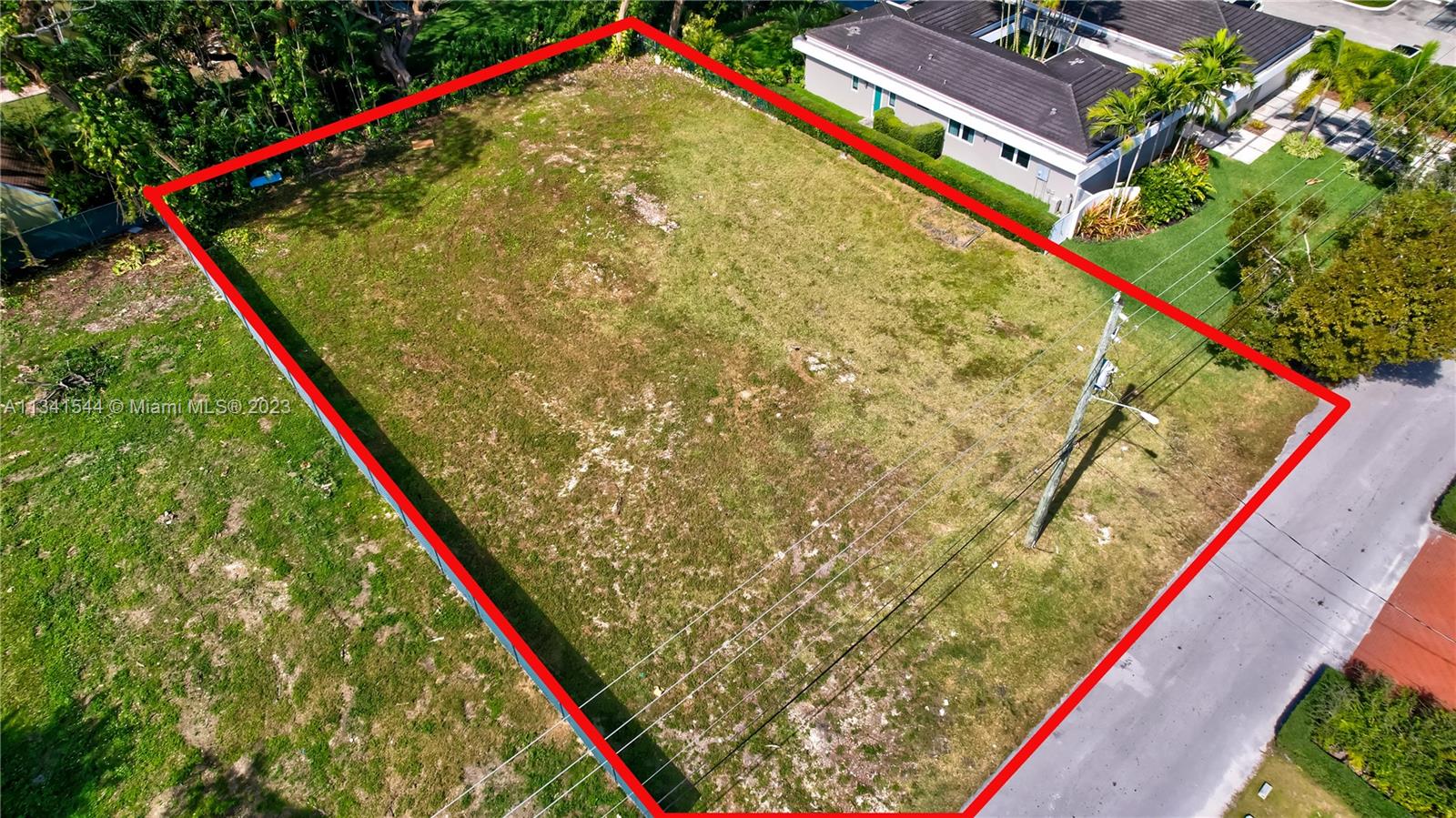 7240 SW 63rd Ct  For Sale A11341544, FL