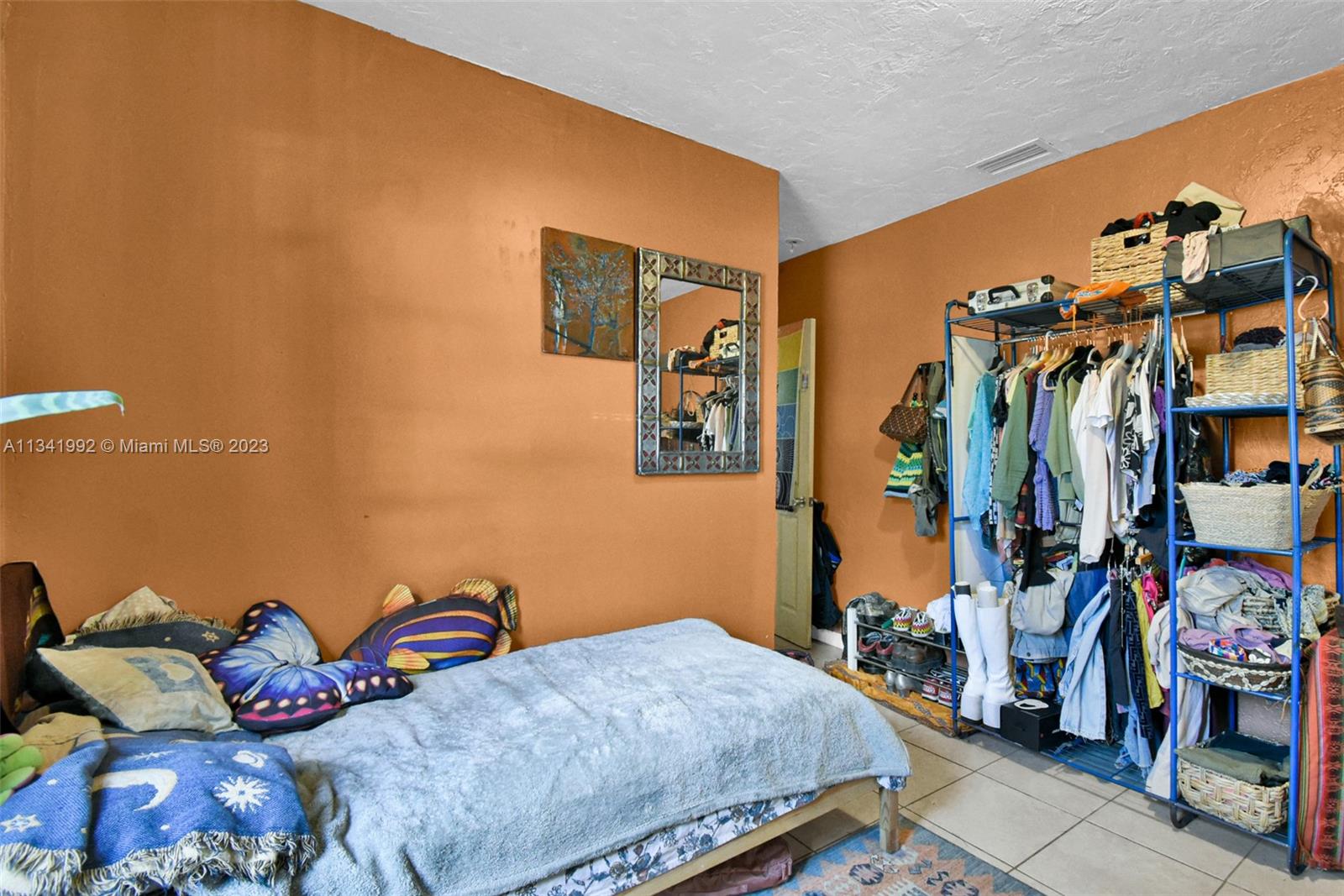 Listing Photo 14