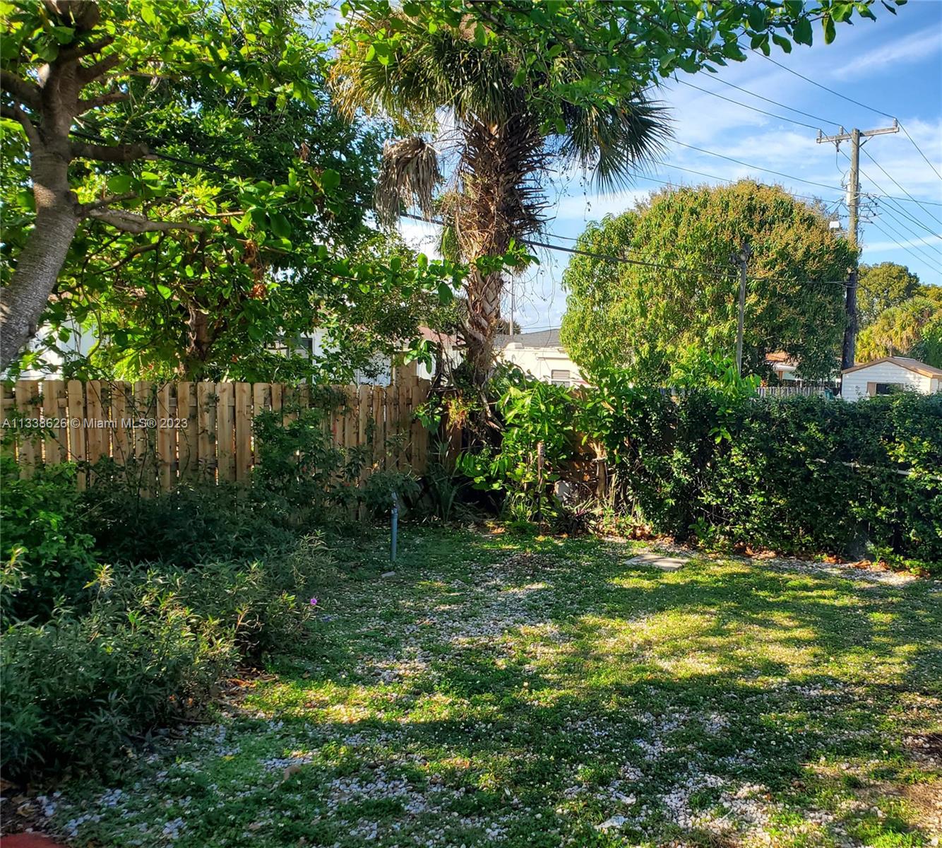 Listing Photo 17
