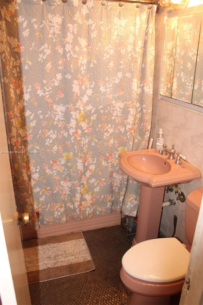 Listing Photo 7