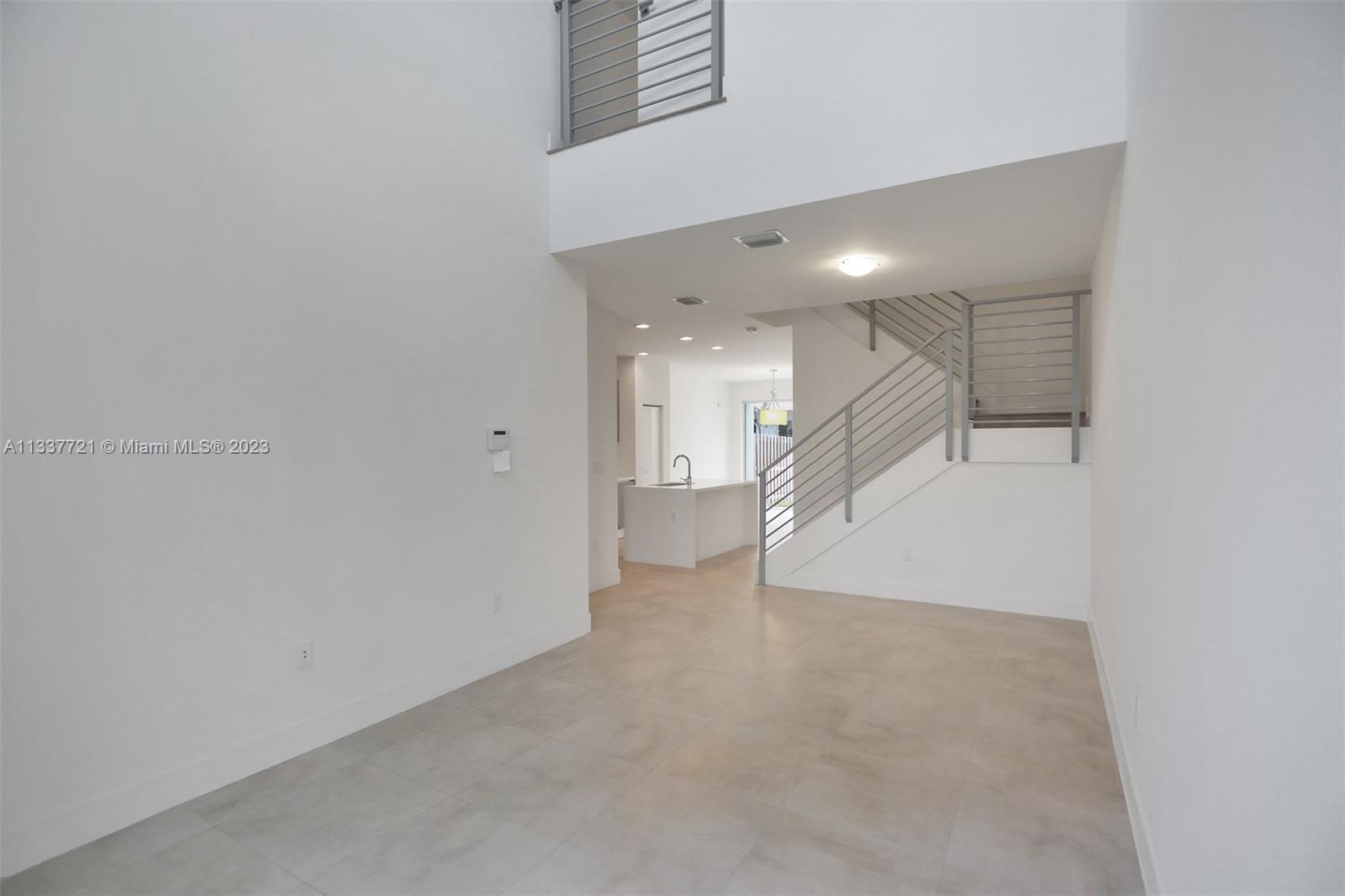 Photo 61 of 10270 72nd Ter in Doral - MLS A11337721