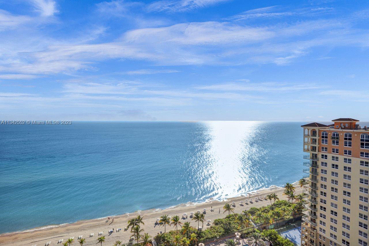 DEEP RANGE PANORAMIC 21ST FLOOR DIRECT OCEAN SHORELINE VIEWS