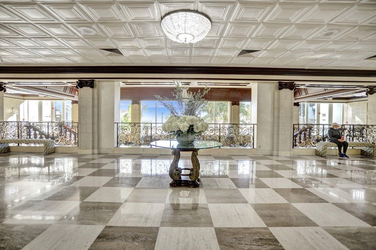 MAIN LOBBY WITH DIRECT OCEAN VIEW