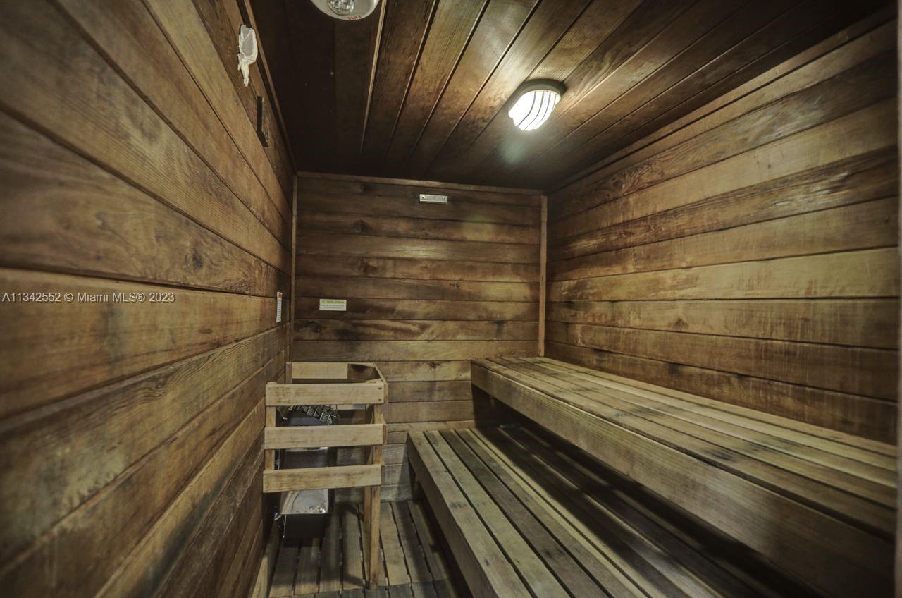 DRY SAUNAS