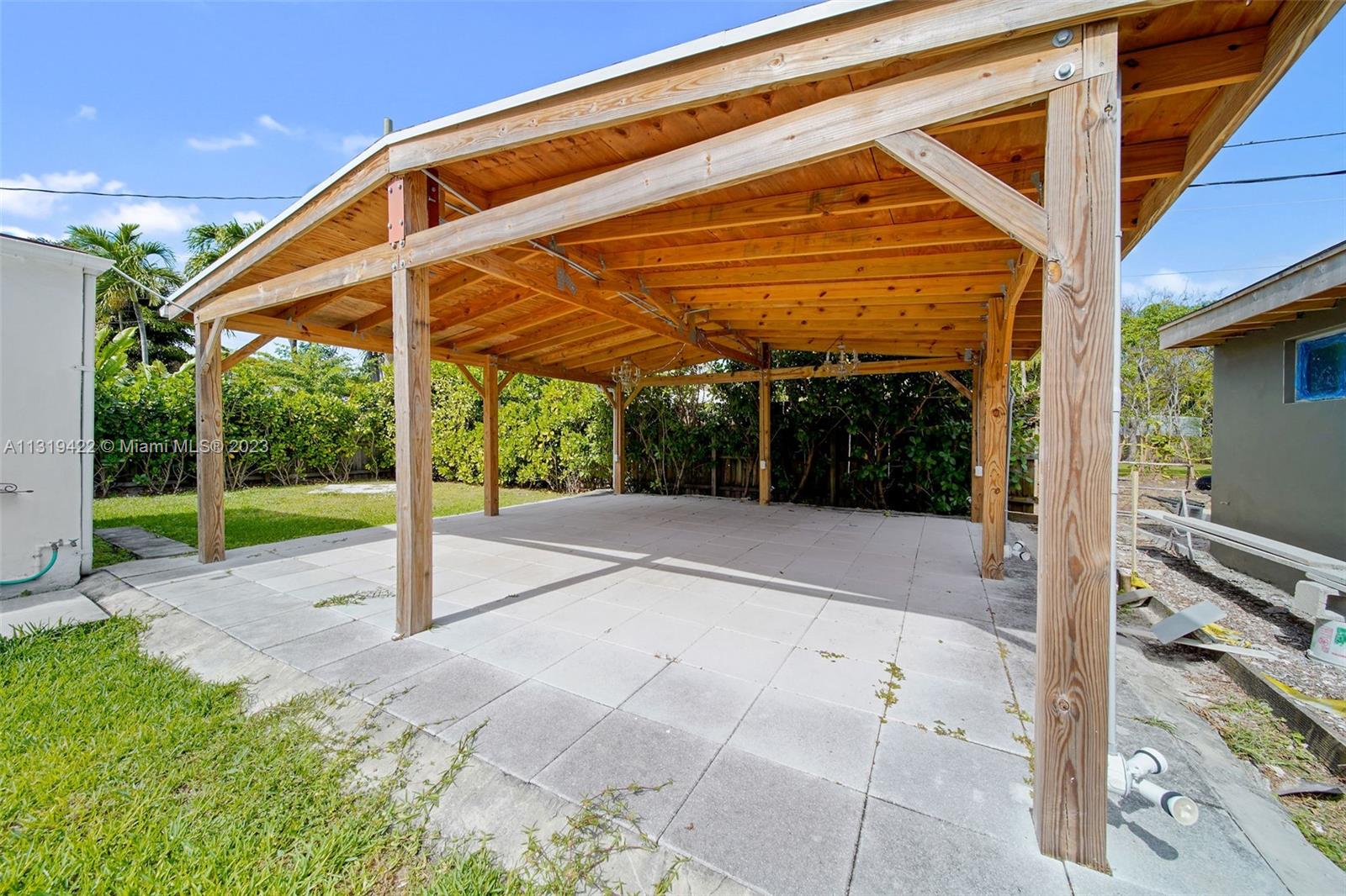 Listing Photo 22