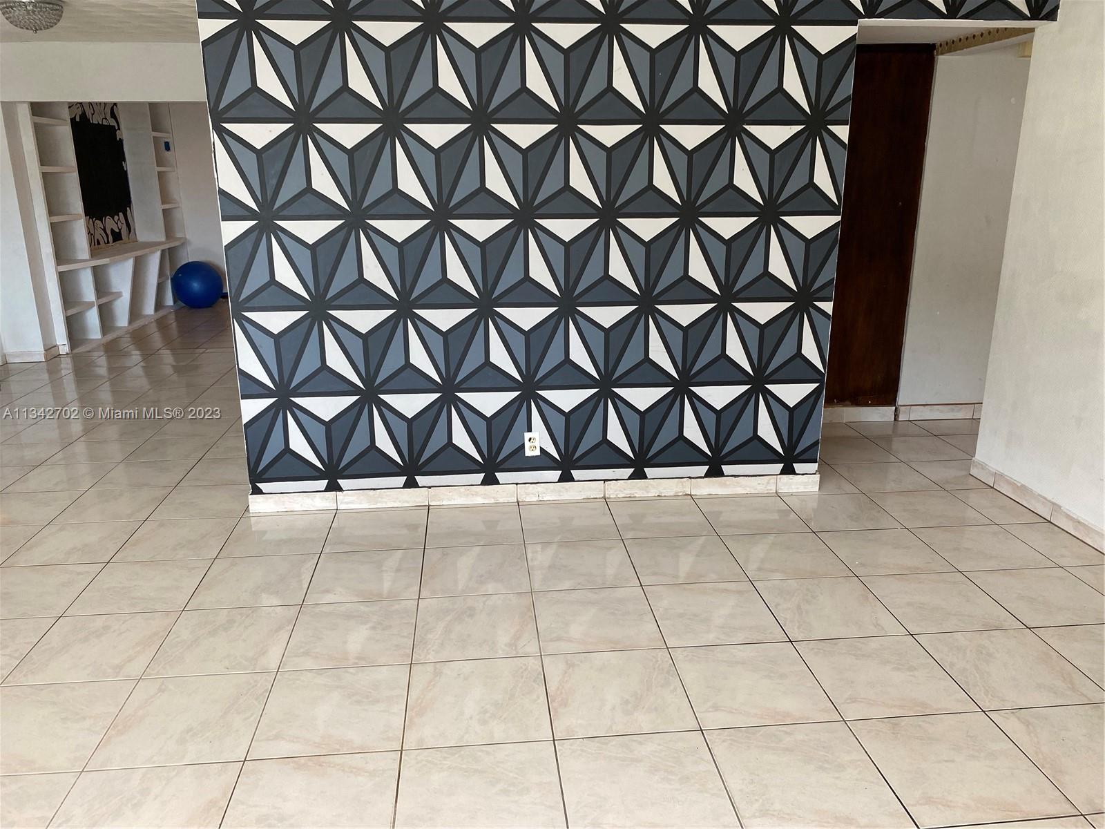Listing Photo 42