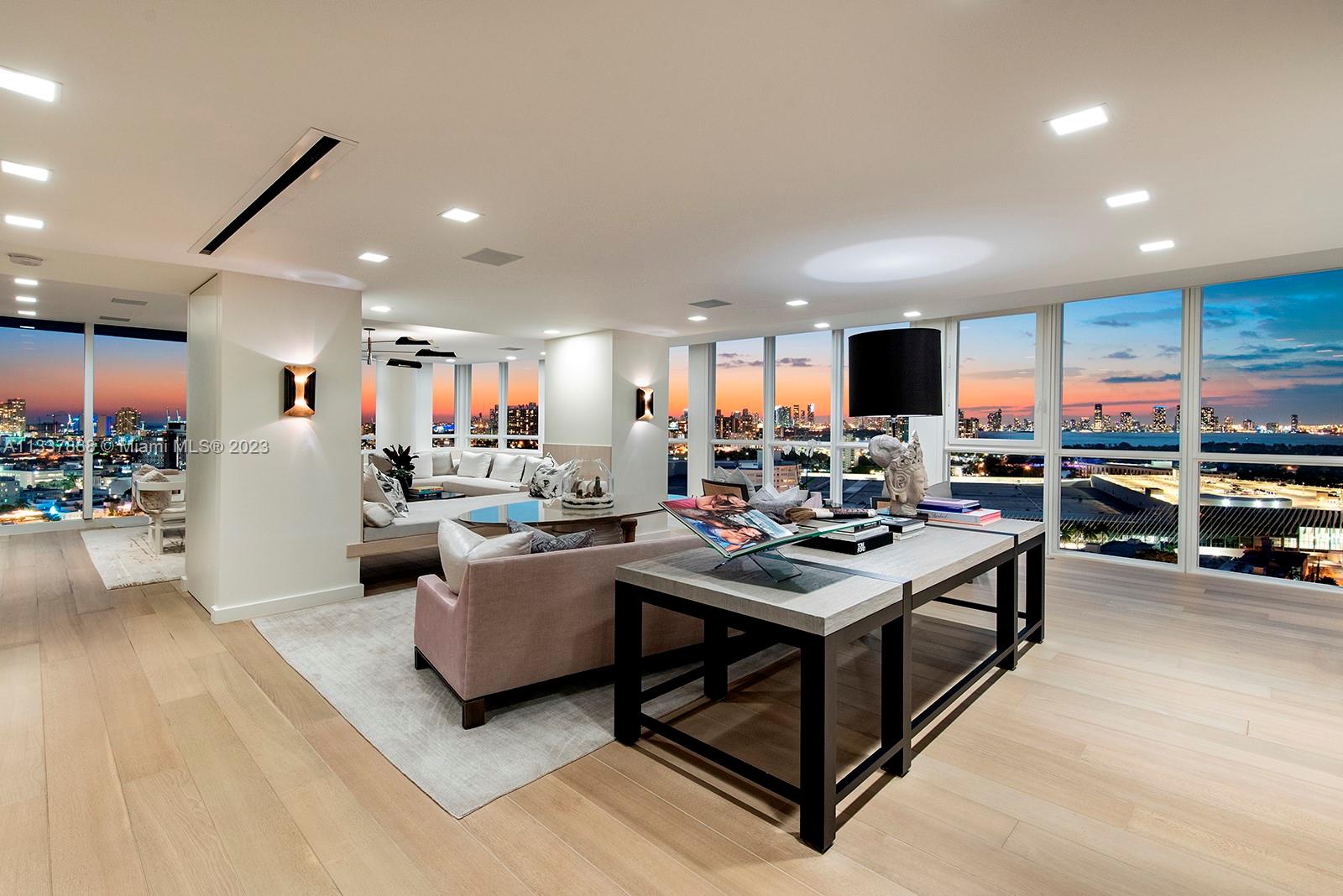 101 20th St 2501/02, Miami Beach, FL 33139