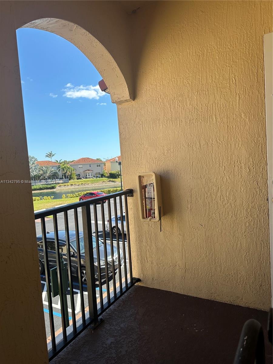 1720 NE 33rd Ave 201-5