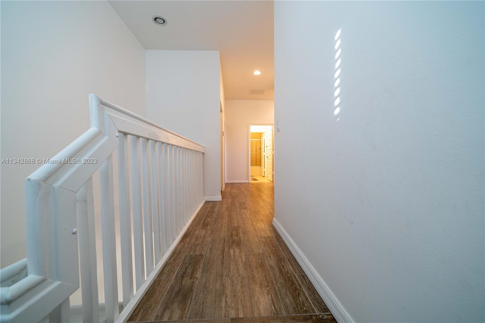 Listing Photo 21