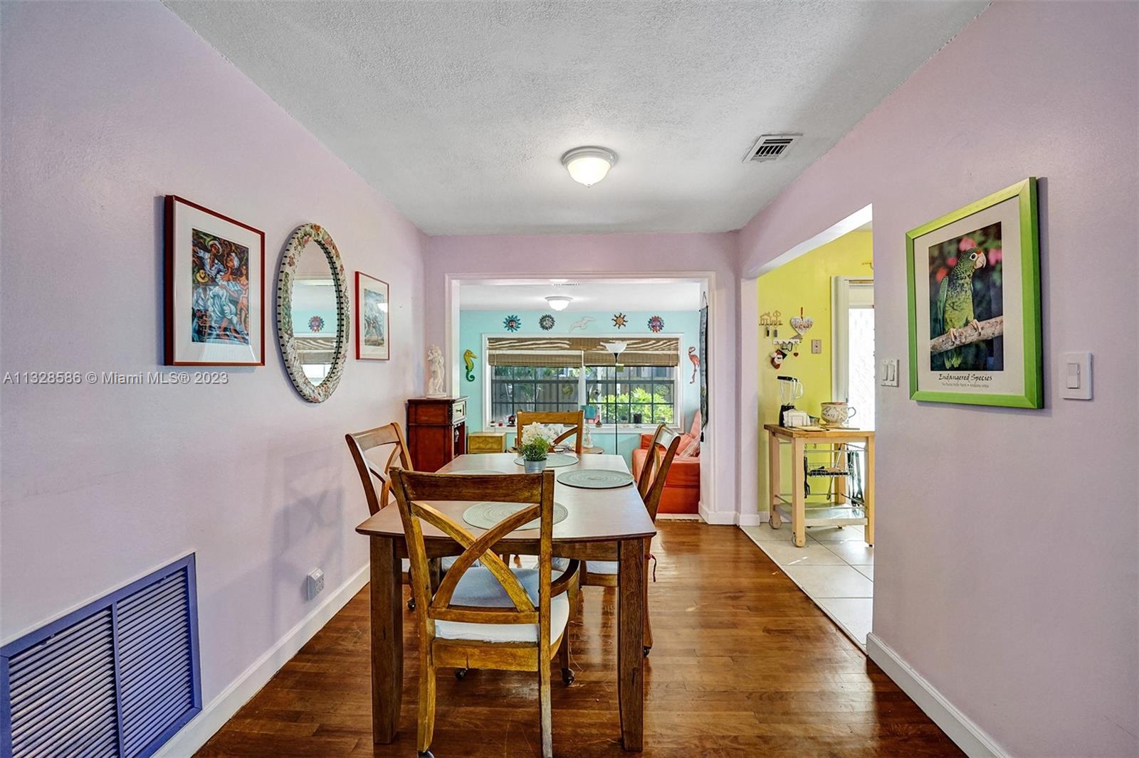 Listing Photo 11