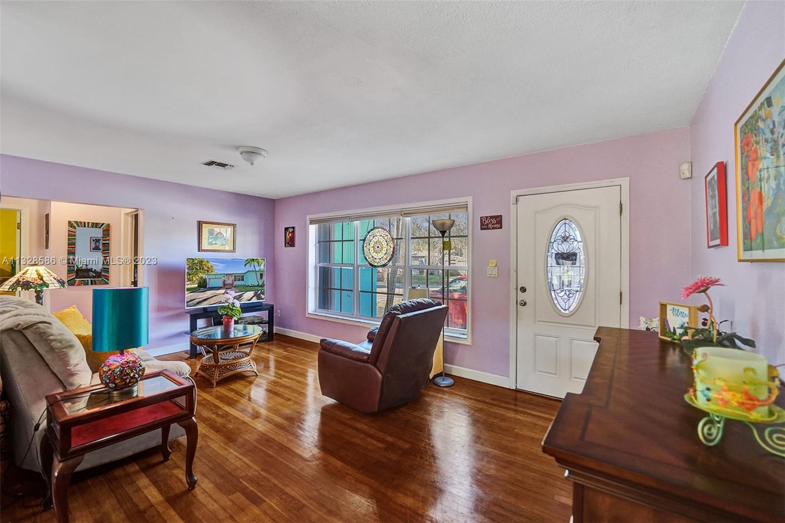 Listing Photo 17
