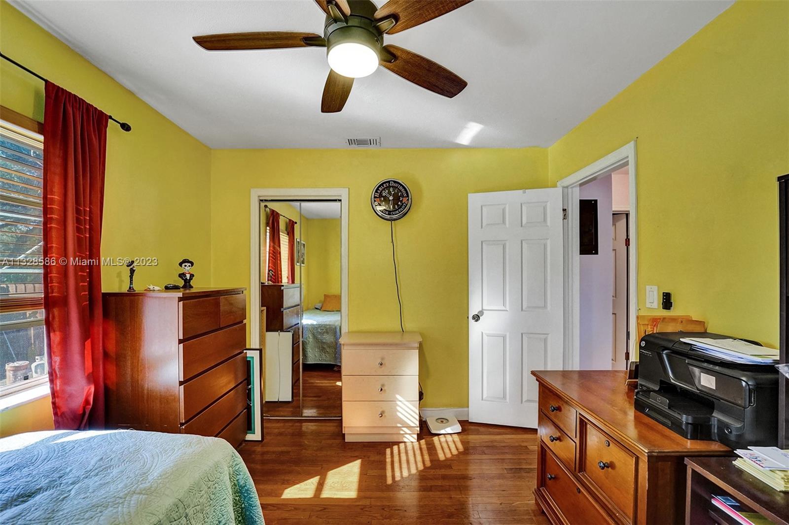 Listing Photo 33