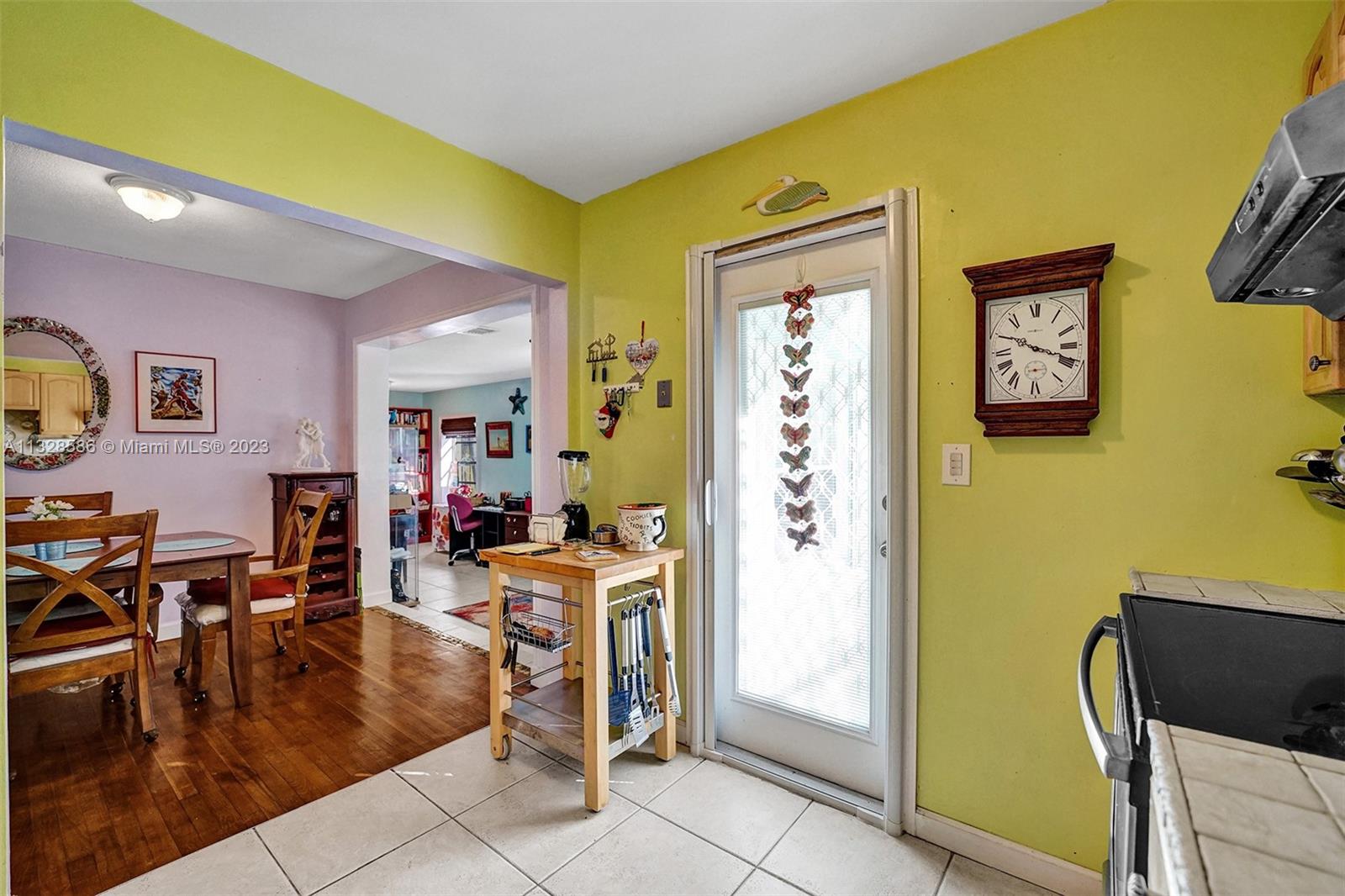 Listing Photo 7